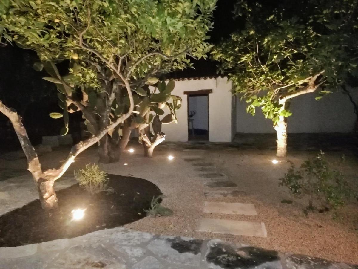 Villa Memia Lendinuso Bagian luar foto